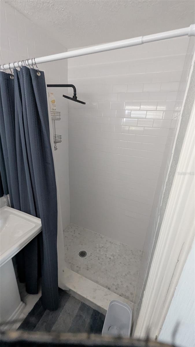 Image 4 of 30 For 2431 Irondale Street S