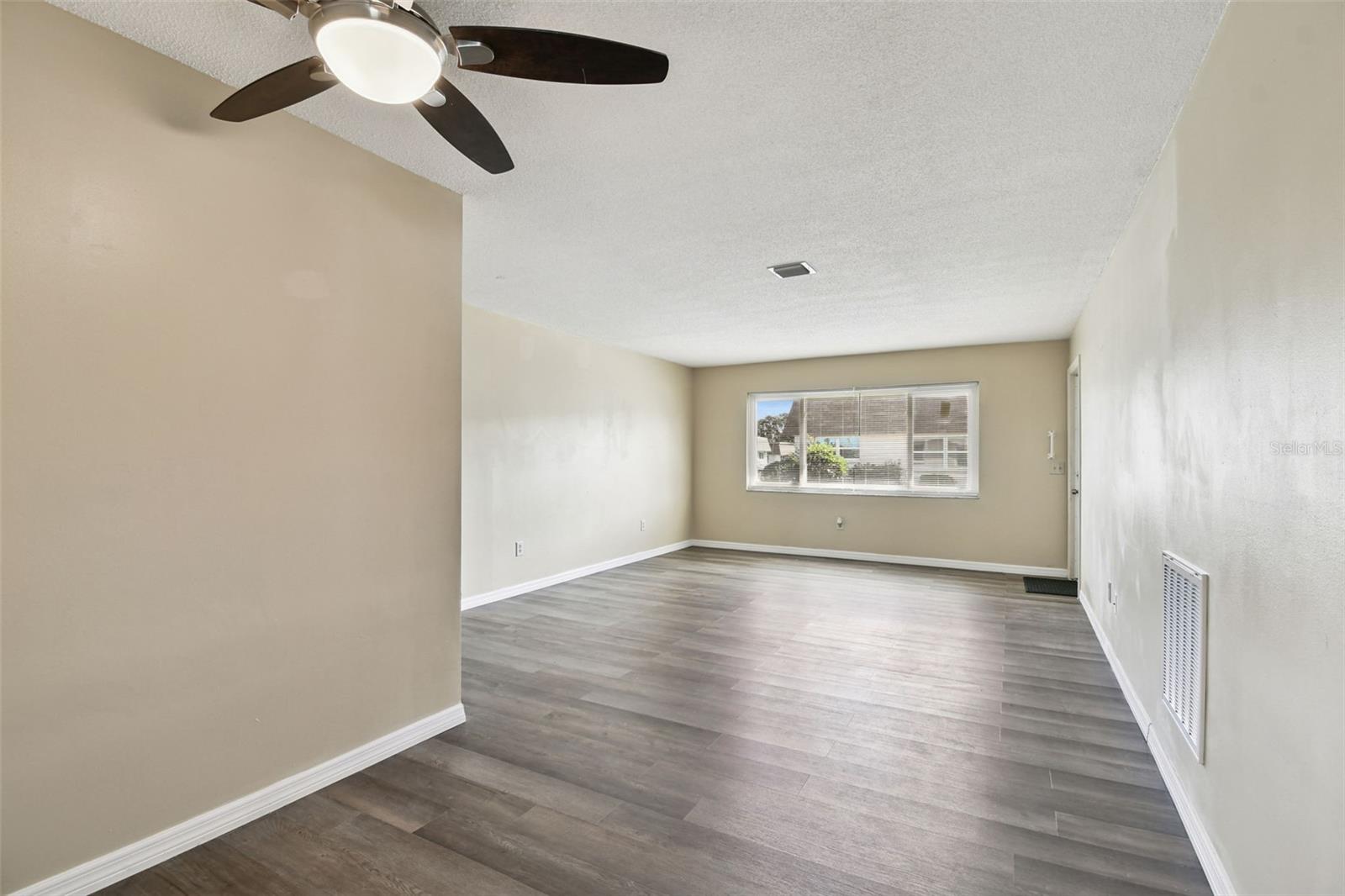 Image 11 of 51 For 8472 68th Way N