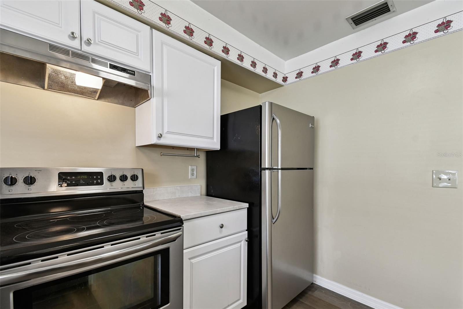 Image 14 of 51 For 8472 68th Way N