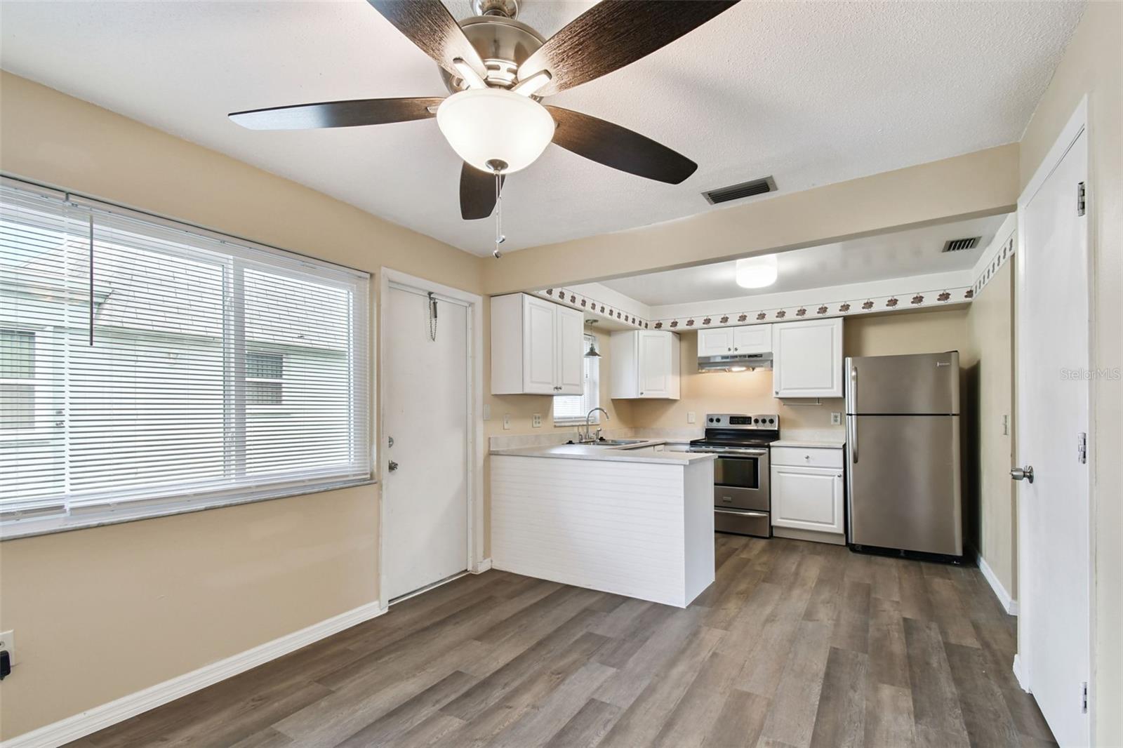 Image 18 of 51 For 8472 68th Way N