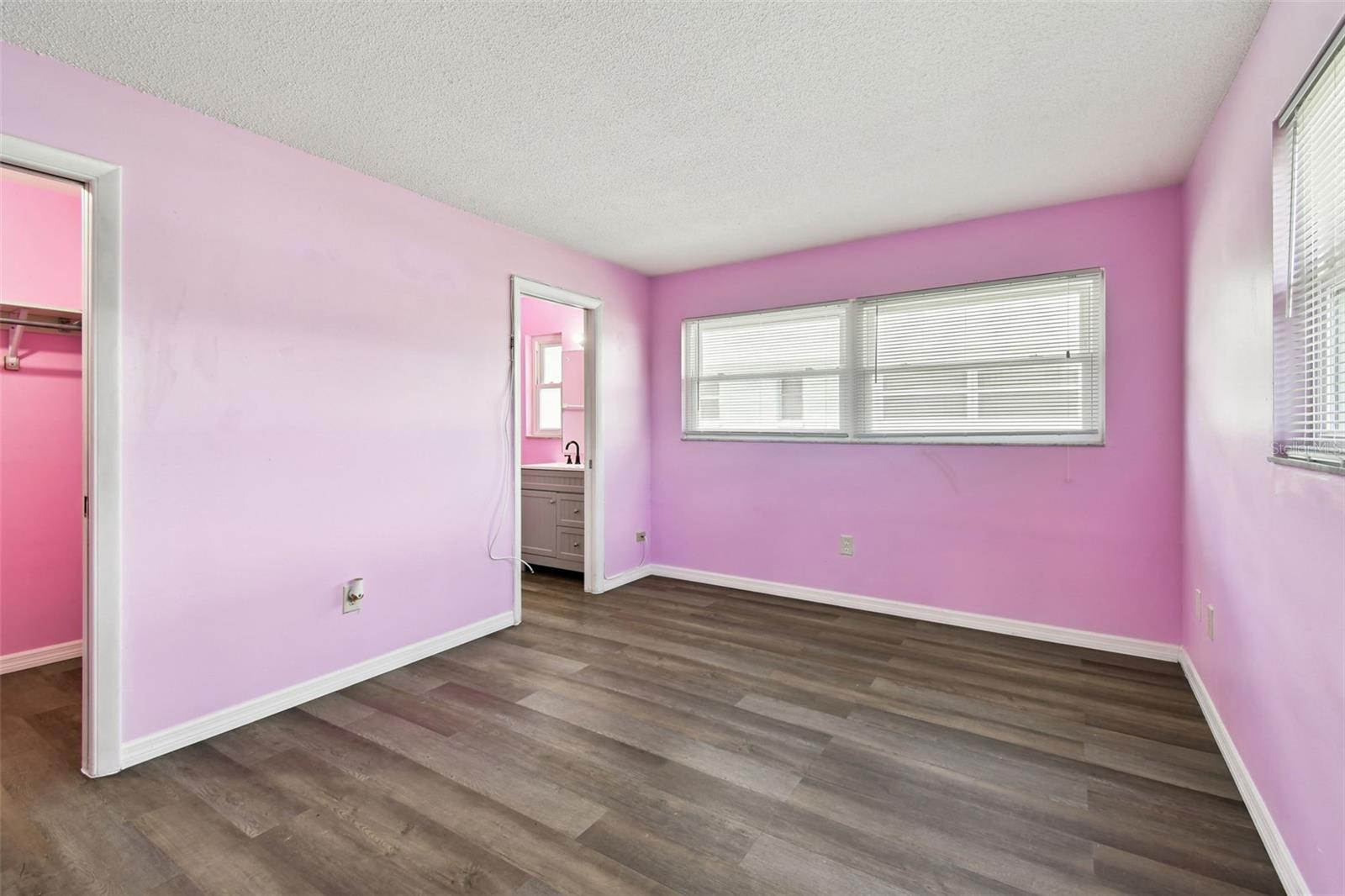 Image 25 of 51 For 8472 68th Way N