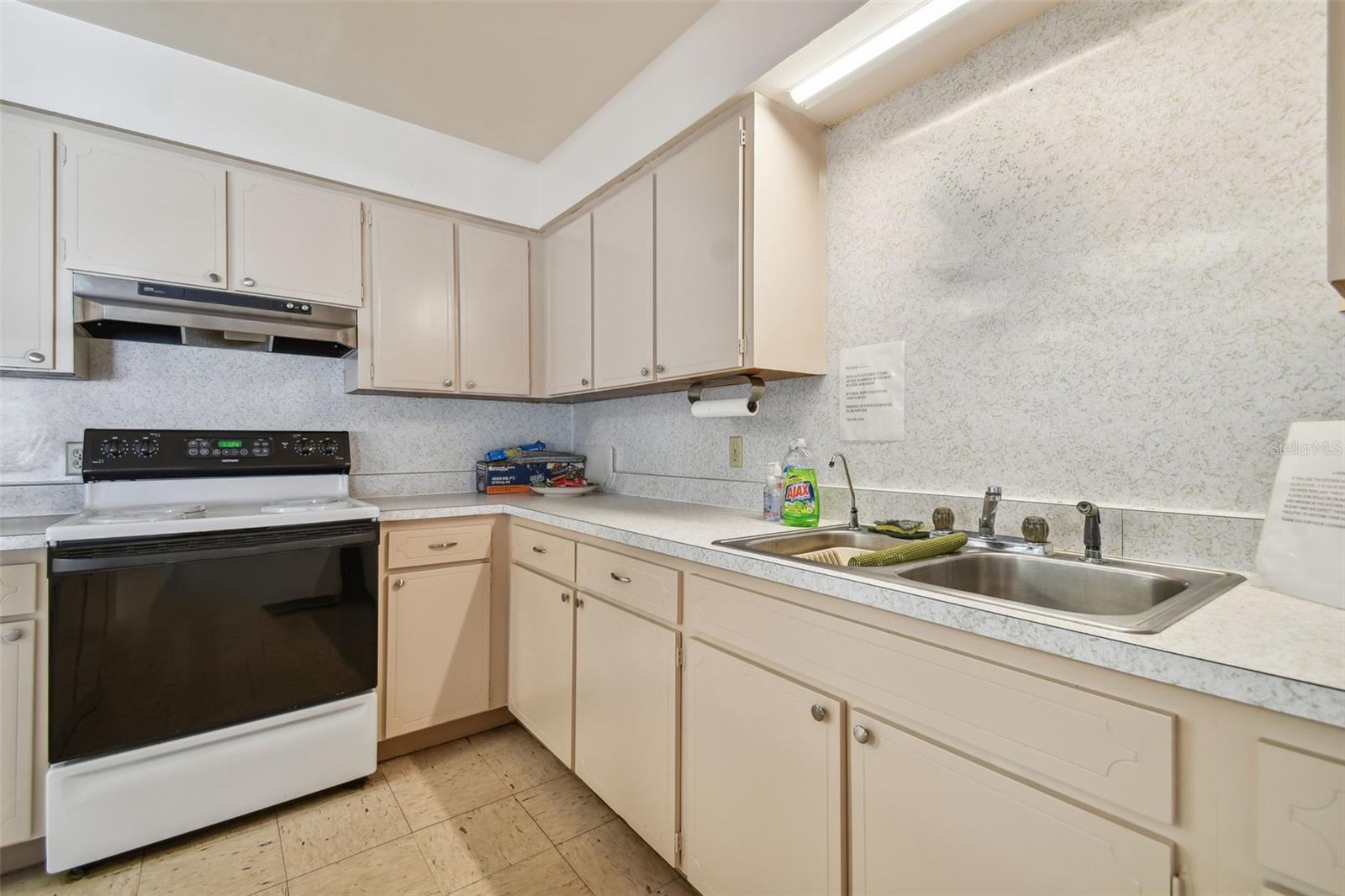 Image 44 of 51 For 8472 68th Way N