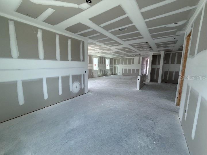 Image 10 of 27 For 22109 Amberbush Ct.