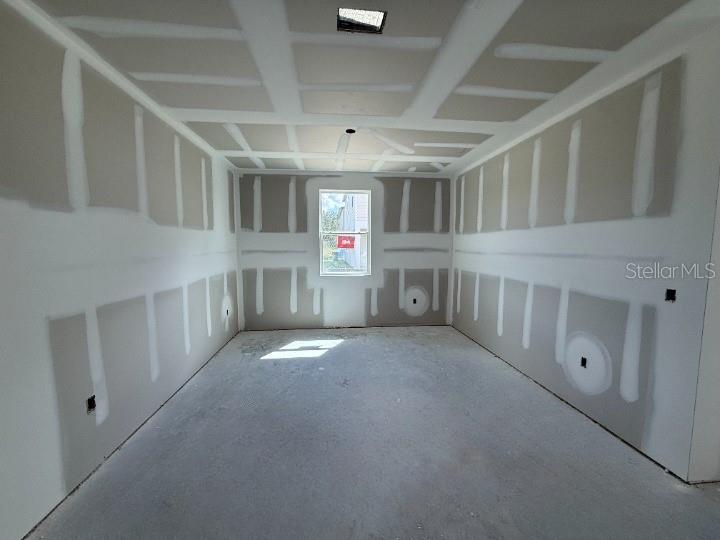 Image 11 of 27 For 22109 Amberbush Ct.