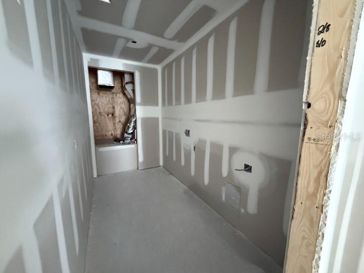 Image 12 of 27 For 22109 Amberbush Ct.