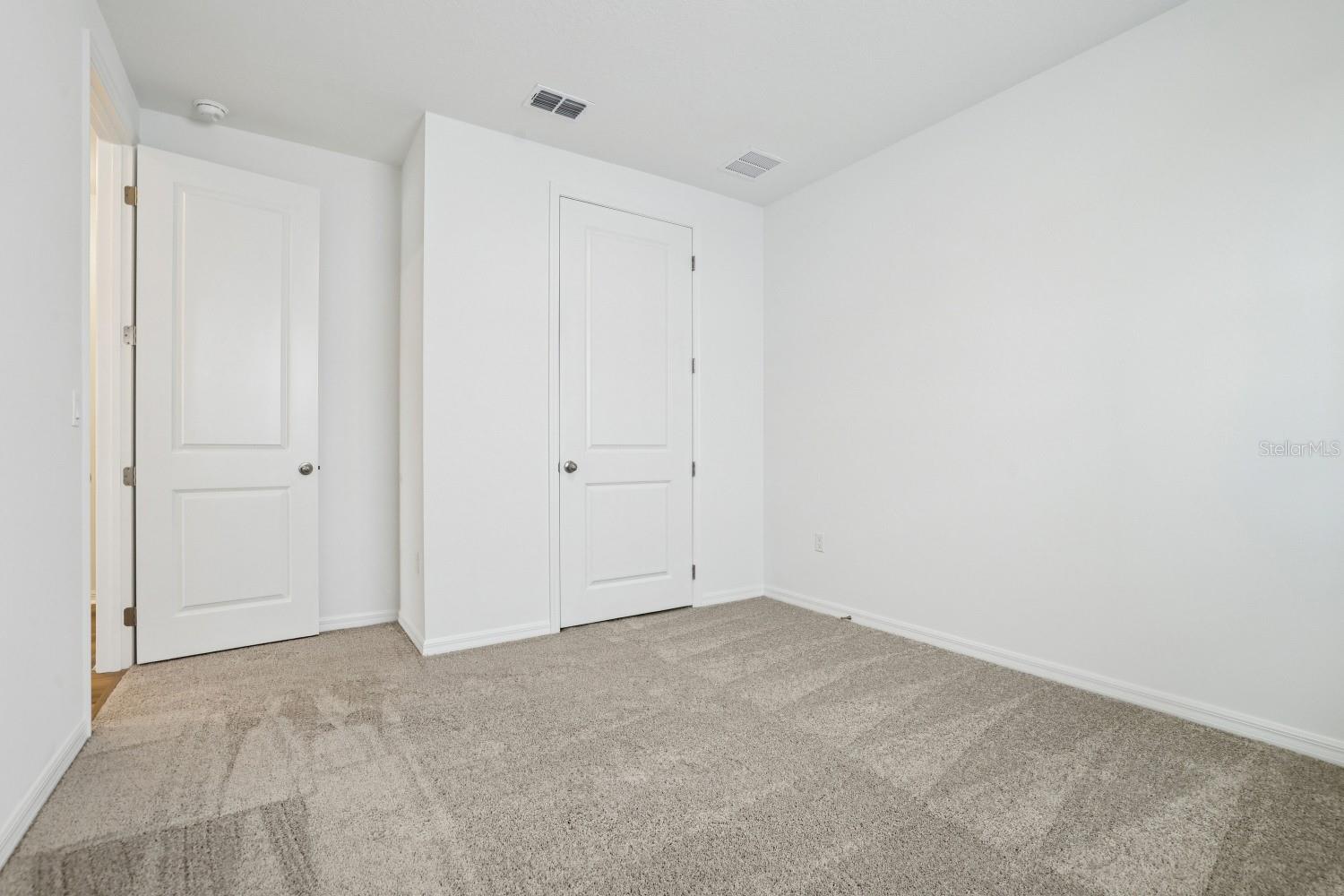 Image 29 of 38 For 22109 Amberbush Ct.