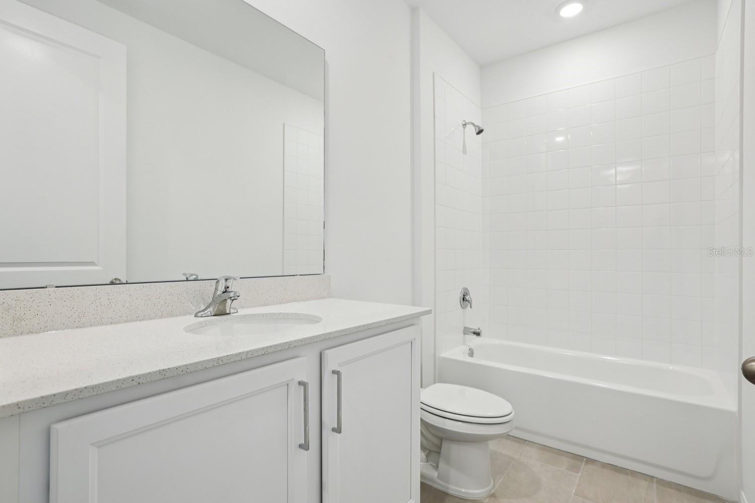 Image 30 of 38 For 22109 Amberbush Ct.