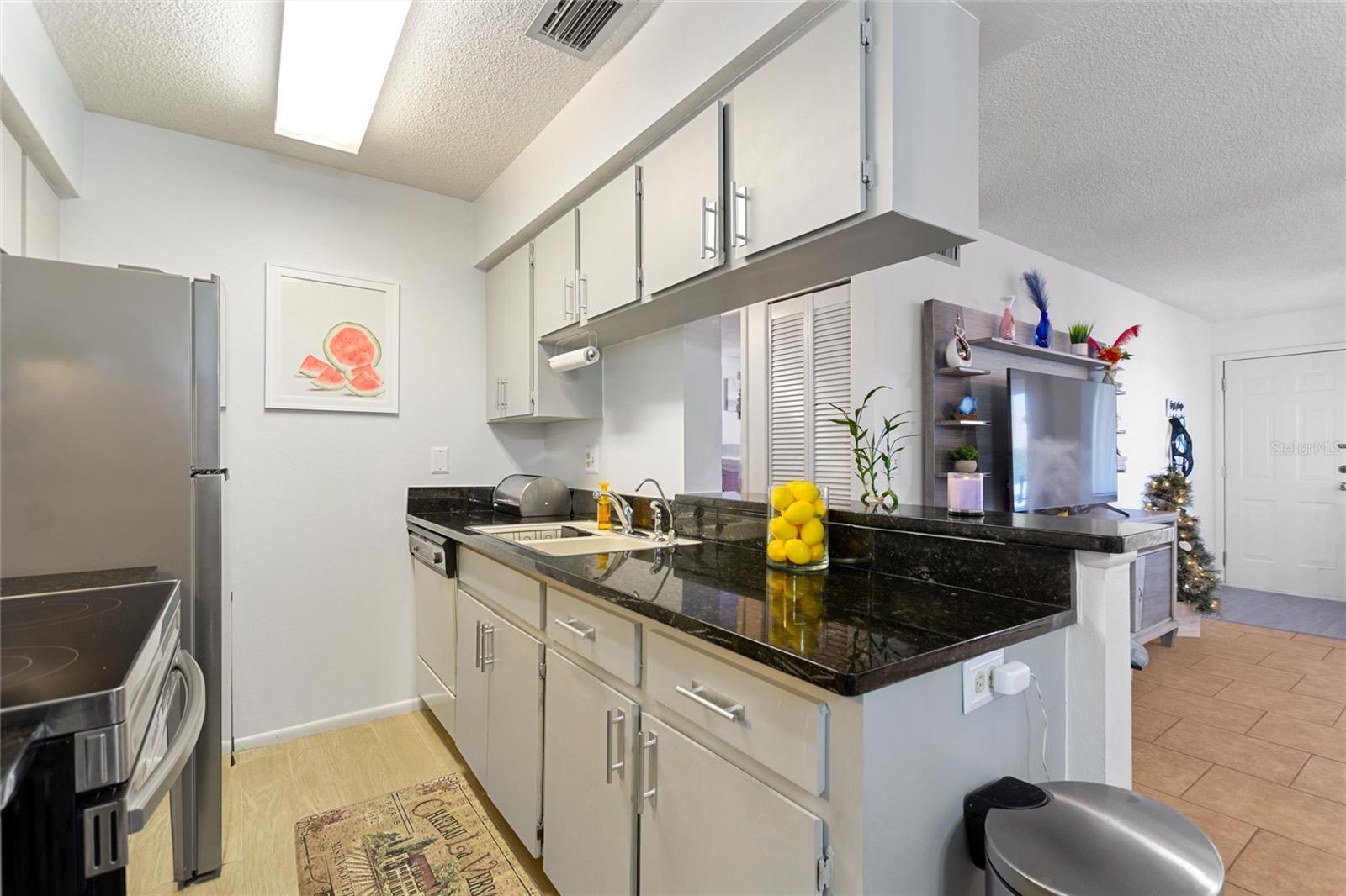 Image 4 of 35 For 2715 72nd Street Court W 2715
