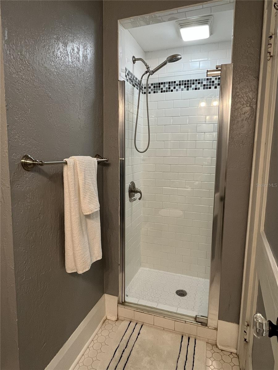 Image 13 of 18 For 3308 San Juan Street