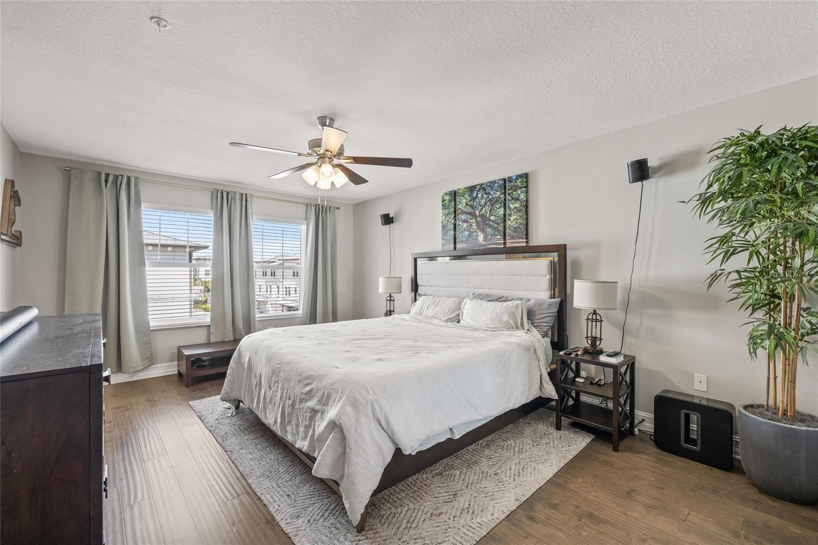 Image 12 of 36 For 4941 Price Avenue 7