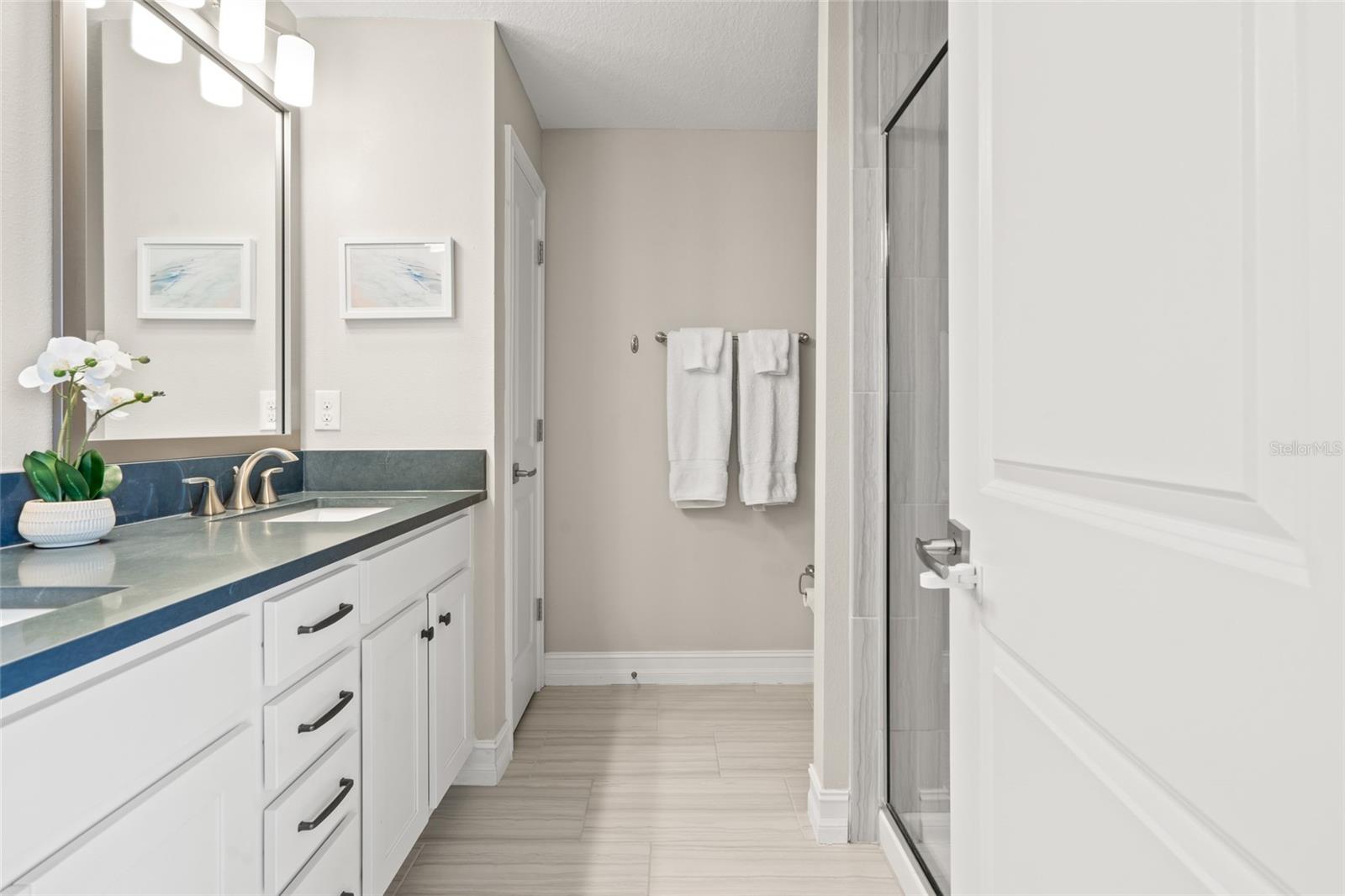 Image 13 of 36 For 4941 Price Avenue 7