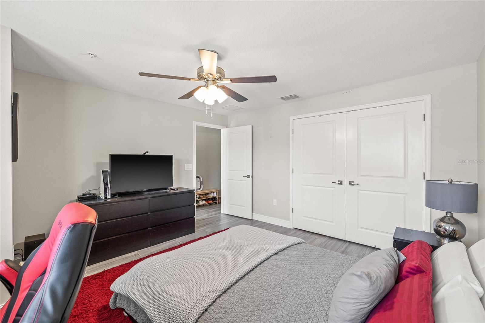 Image 32 of 36 For 4941 Price Avenue 7