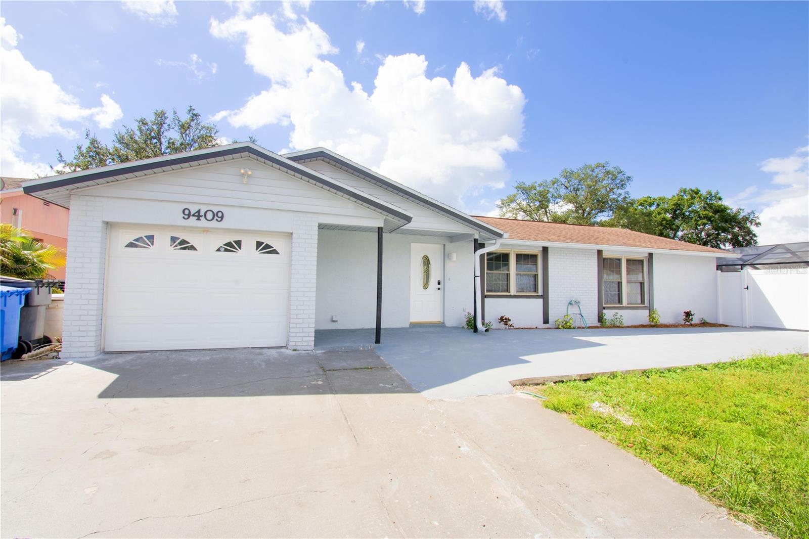 Details for 9409 Lonsdale Court, TAMPA, FL 33615