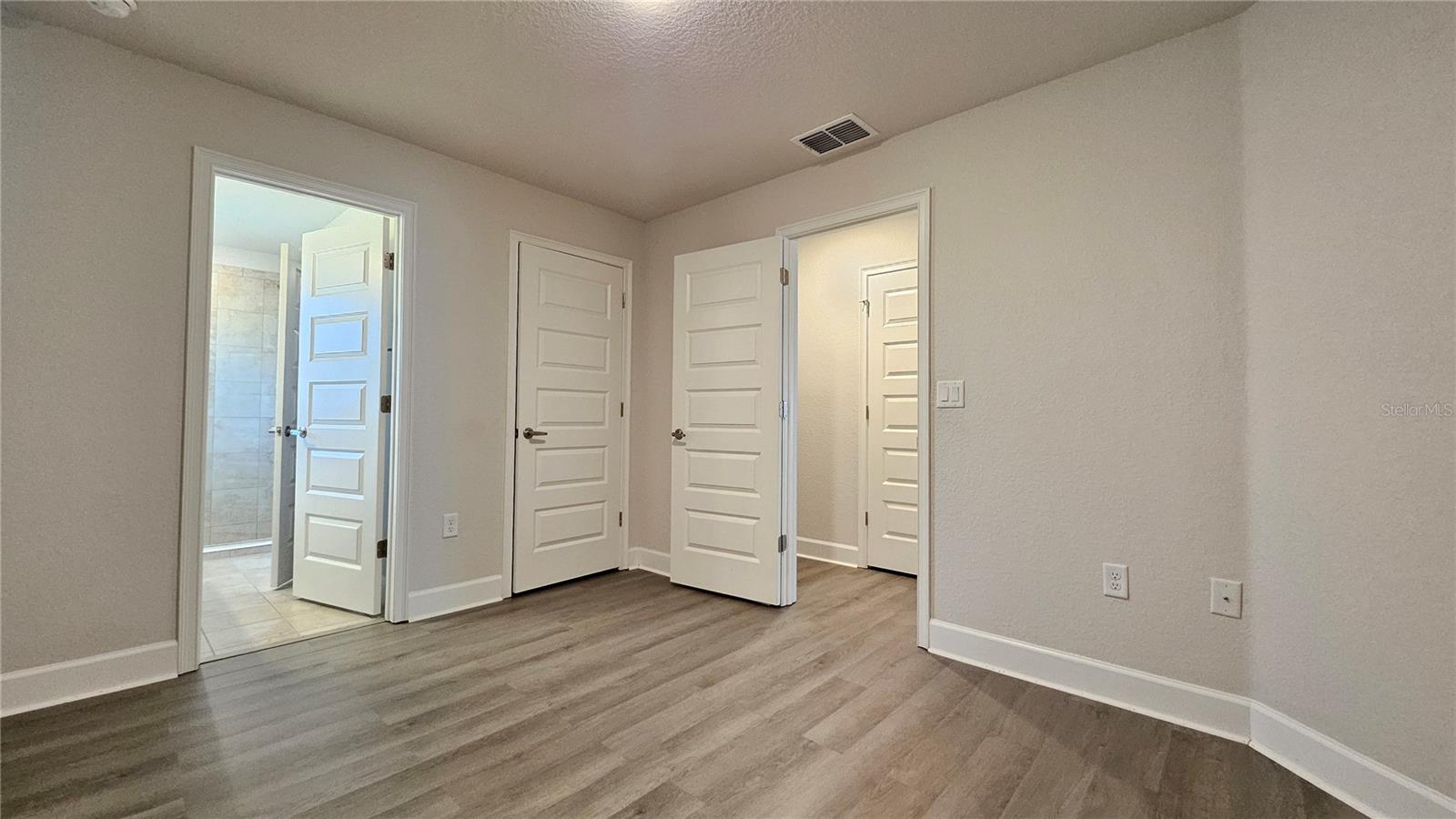 Image 31 of 38 For 5050 Sw 91st St
