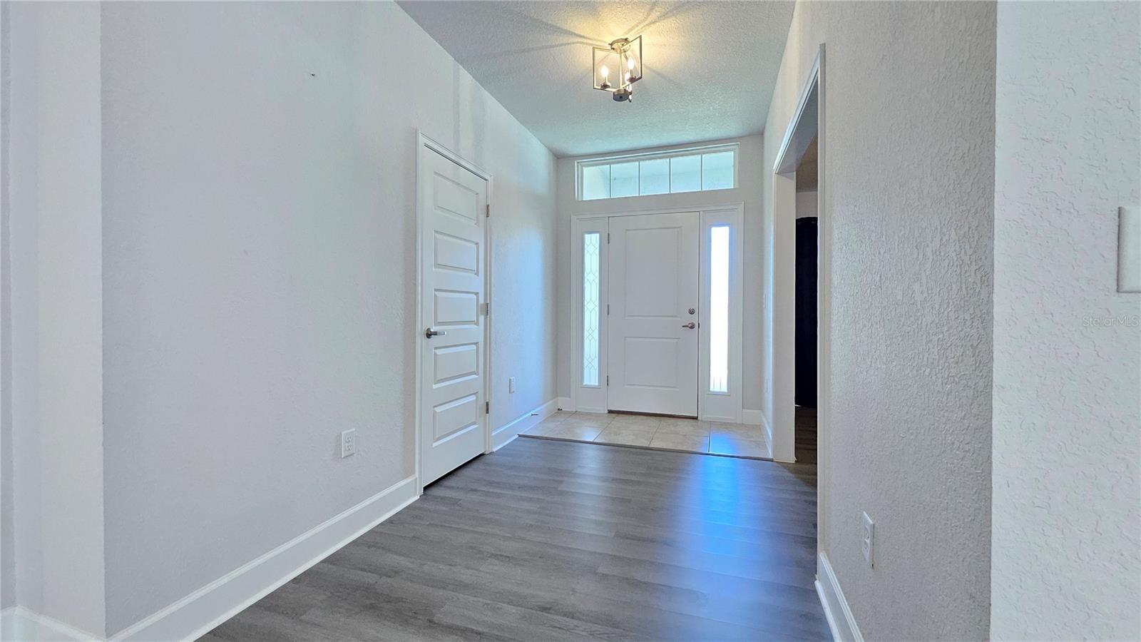 Image 4 of 38 For 5050 Sw 91st St