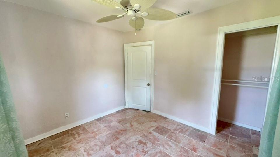 Image 12 of 18 For 332 Buena Vista Drive S