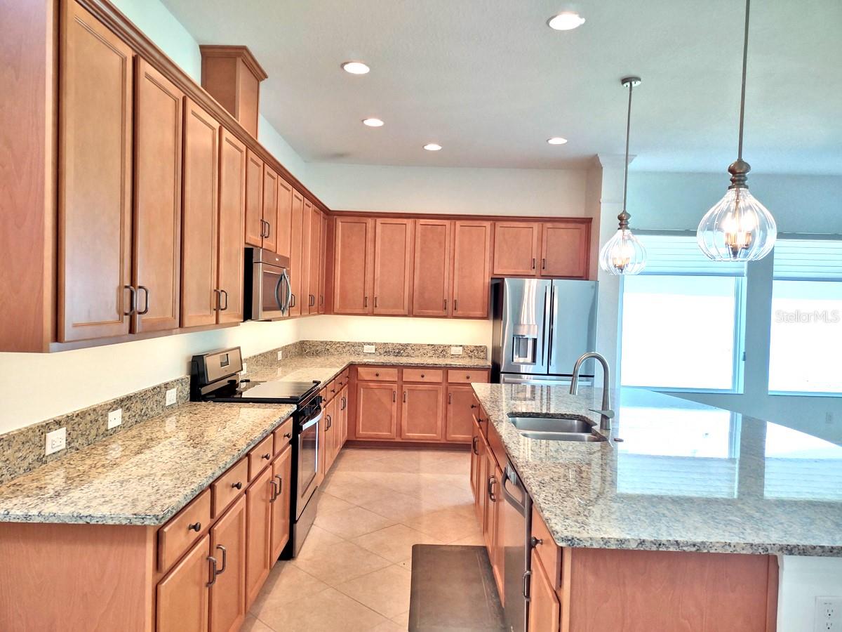 Image 12 of 42 For 6417 Blue Sail Lane