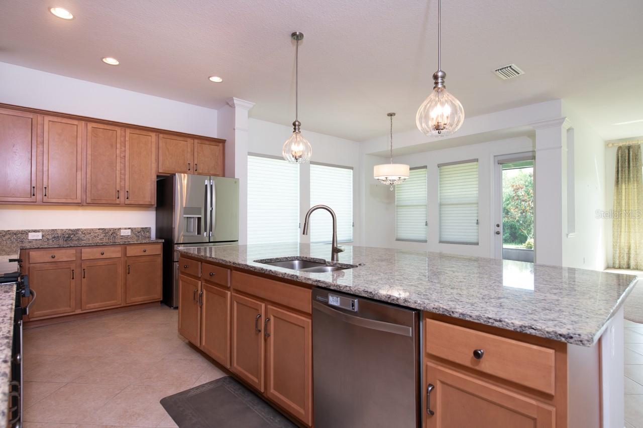 Image 14 of 42 For 6417 Blue Sail Lane