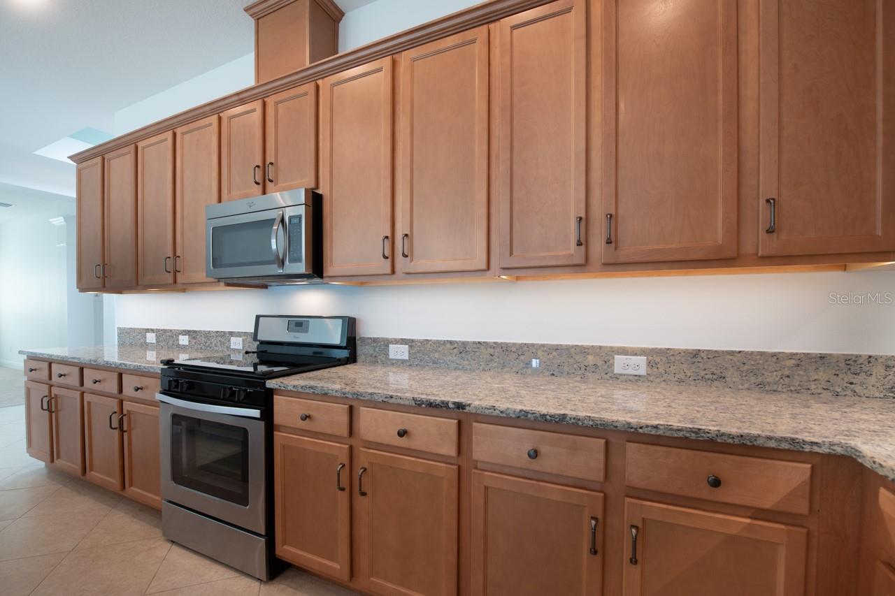 Image 15 of 42 For 6417 Blue Sail Lane