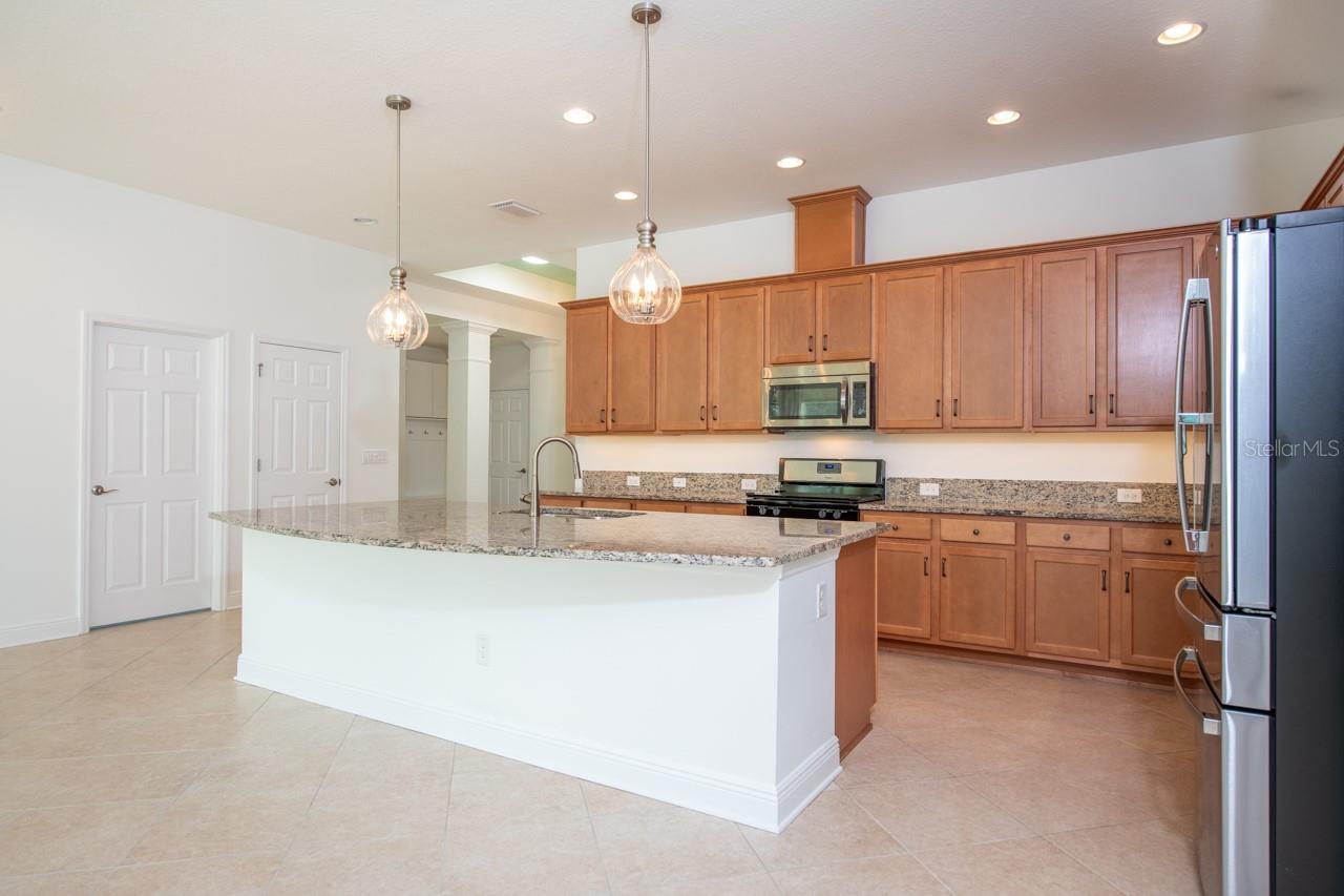 Image 19 of 42 For 6417 Blue Sail Lane