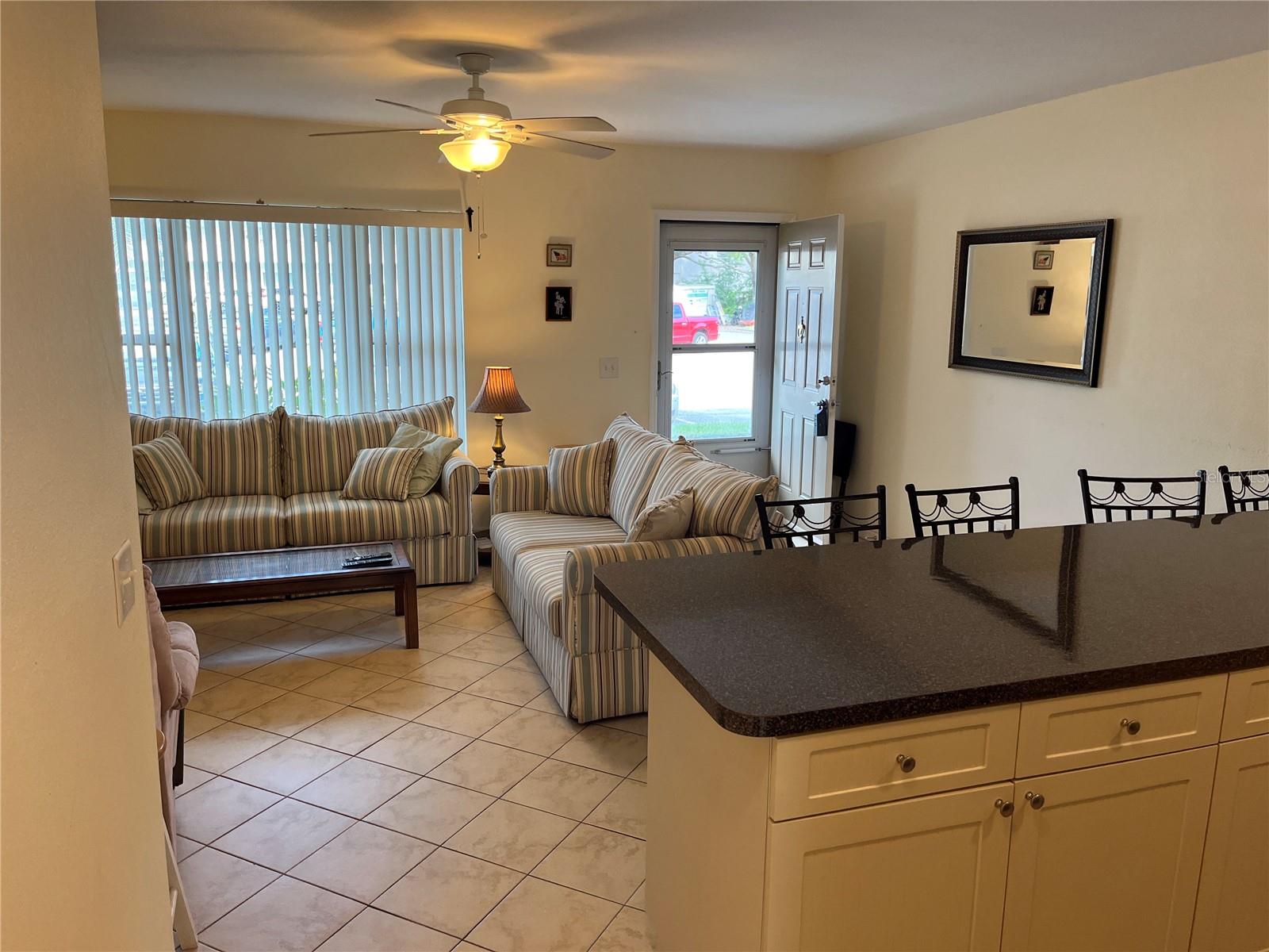 Image 6 of 49 For 2391 Sumatran Way 9