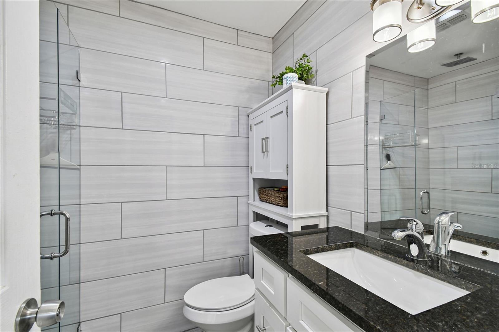Image 15 of 21 For 4722 Bay Avenue
