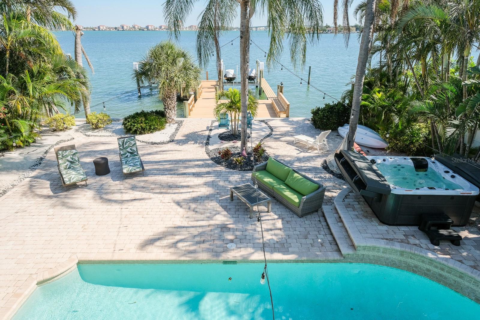 Image 18 of 30 For 746 Boca Ciega Isle Drive
