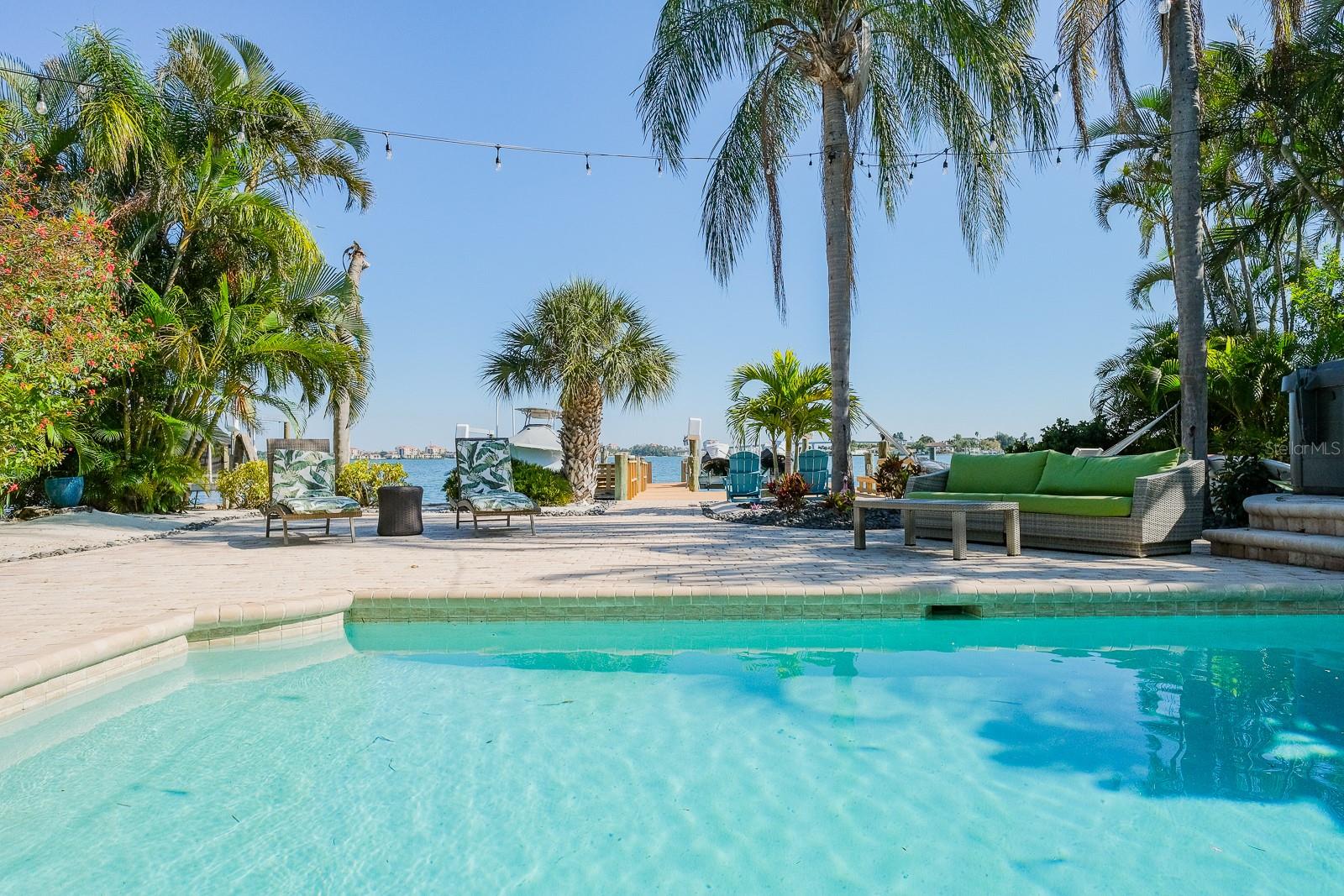 Image 20 of 30 For 746 Boca Ciega Isle Drive