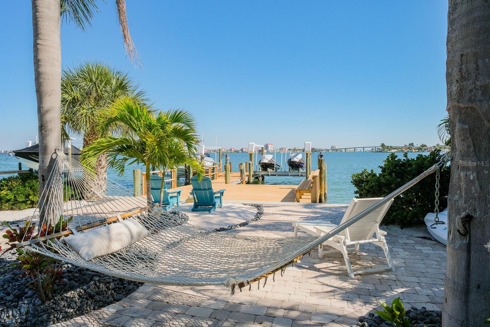 Image 24 of 30 For 746 Boca Ciega Isle Drive
