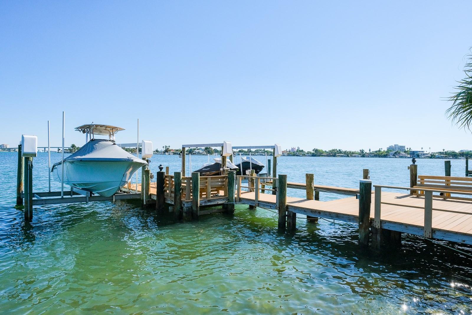 Image 27 of 30 For 746 Boca Ciega Isle Drive