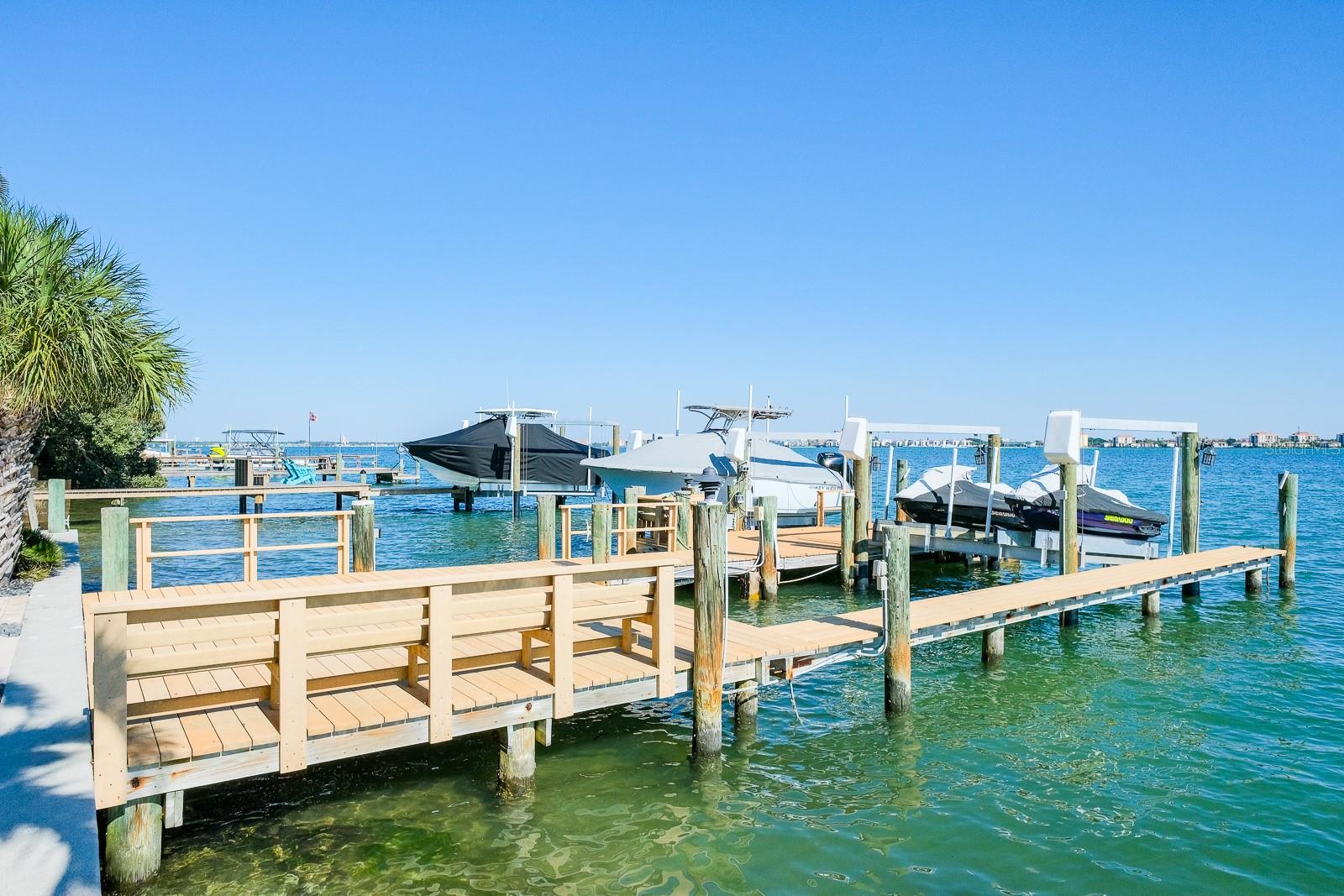 Image 28 of 30 For 746 Boca Ciega Isle Drive