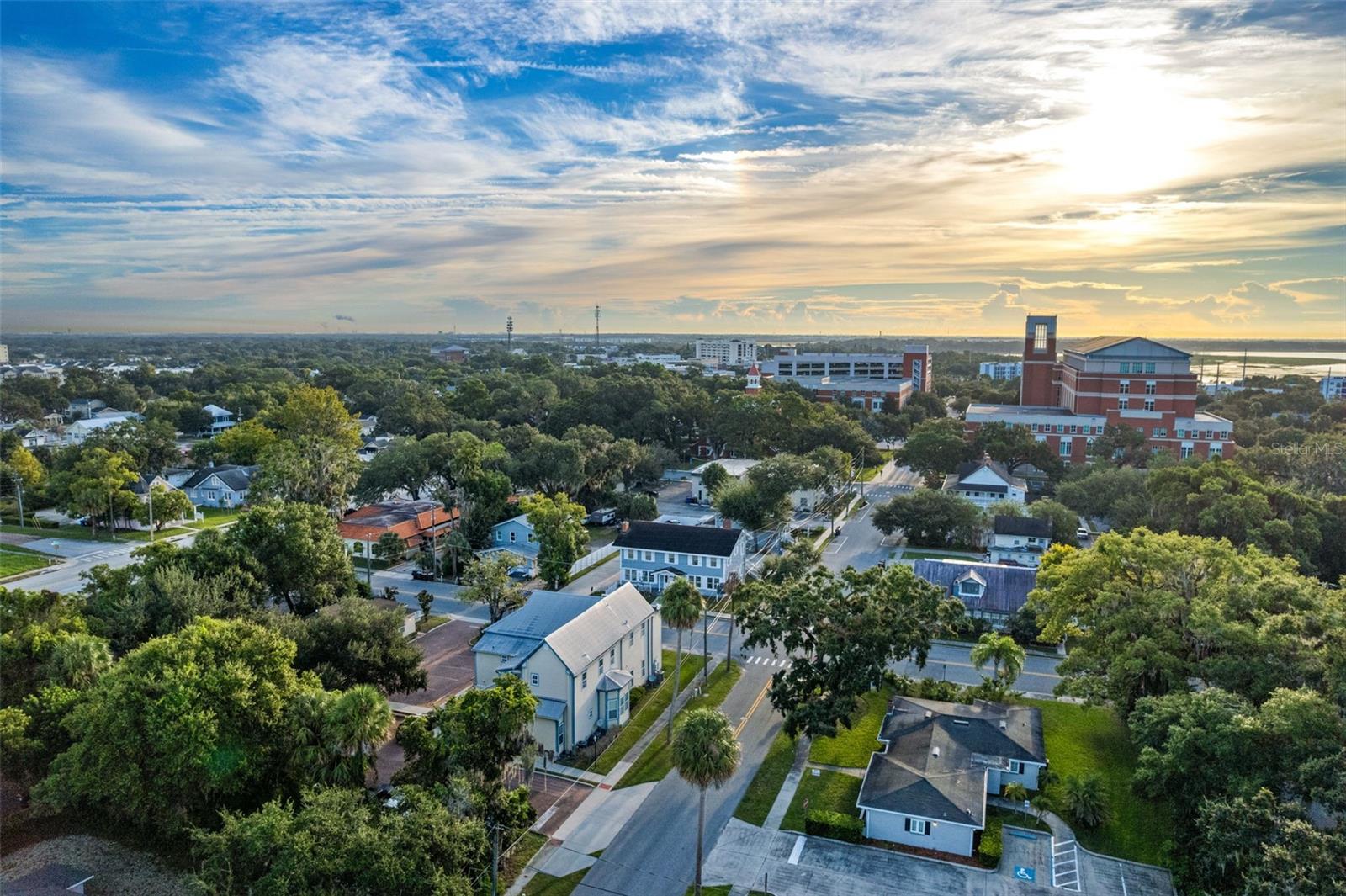 Image 2 of 21 For 22 Clyde Avenue