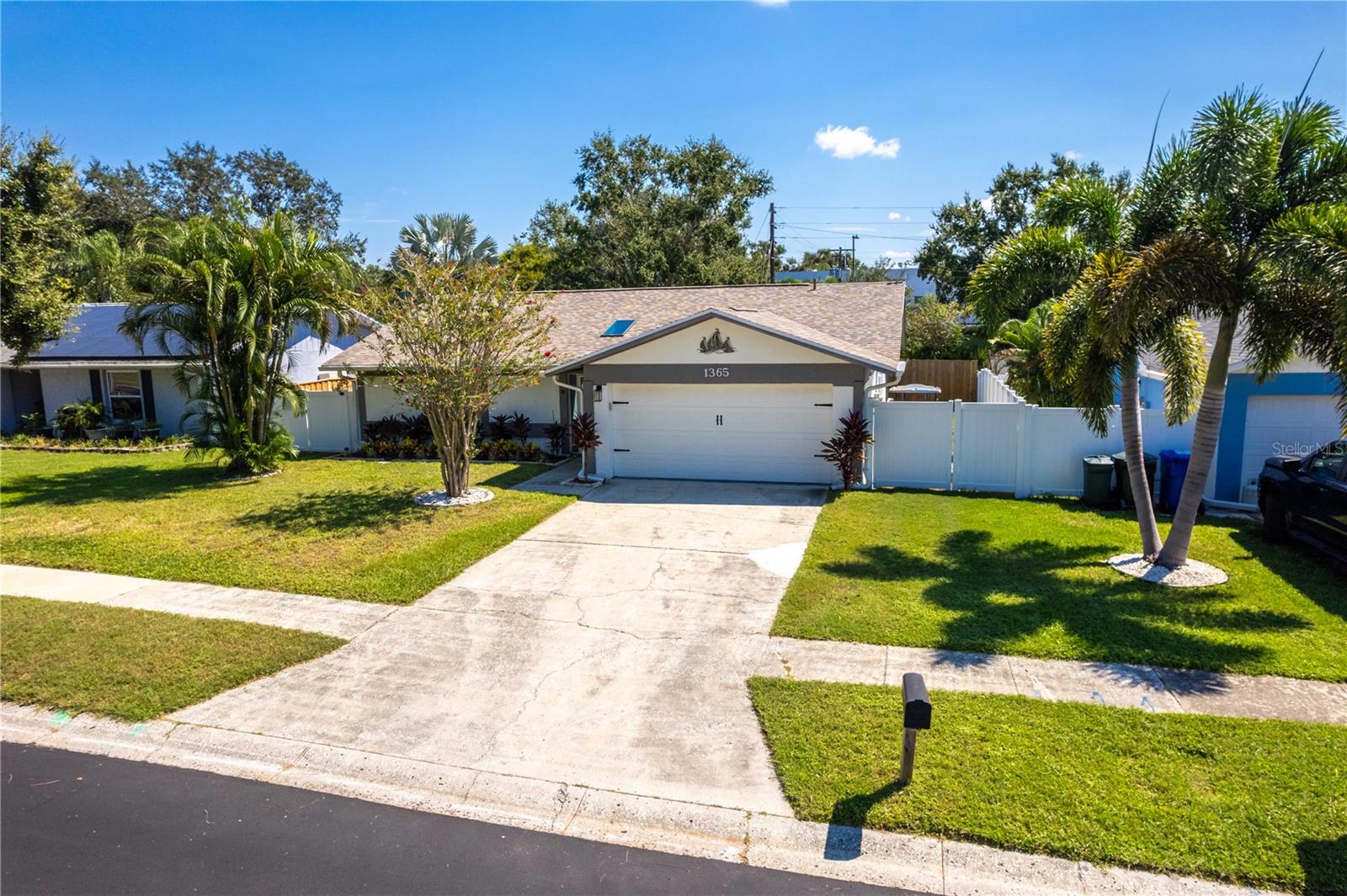 Details for 1365 Winding Brook Way, DUNEDIN, FL 34698