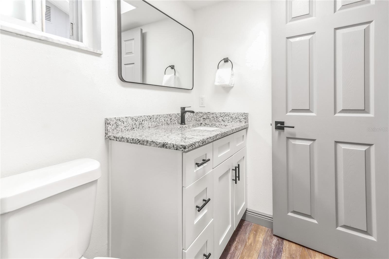 Image 17 of 91 For 1365 Winding Brook Way