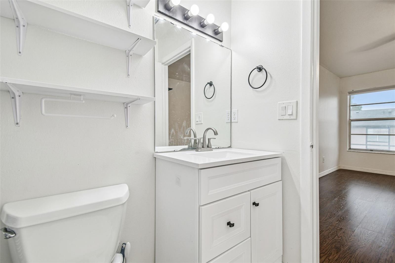 Image 20 of 60 For 4013 Dream Oak Place 202