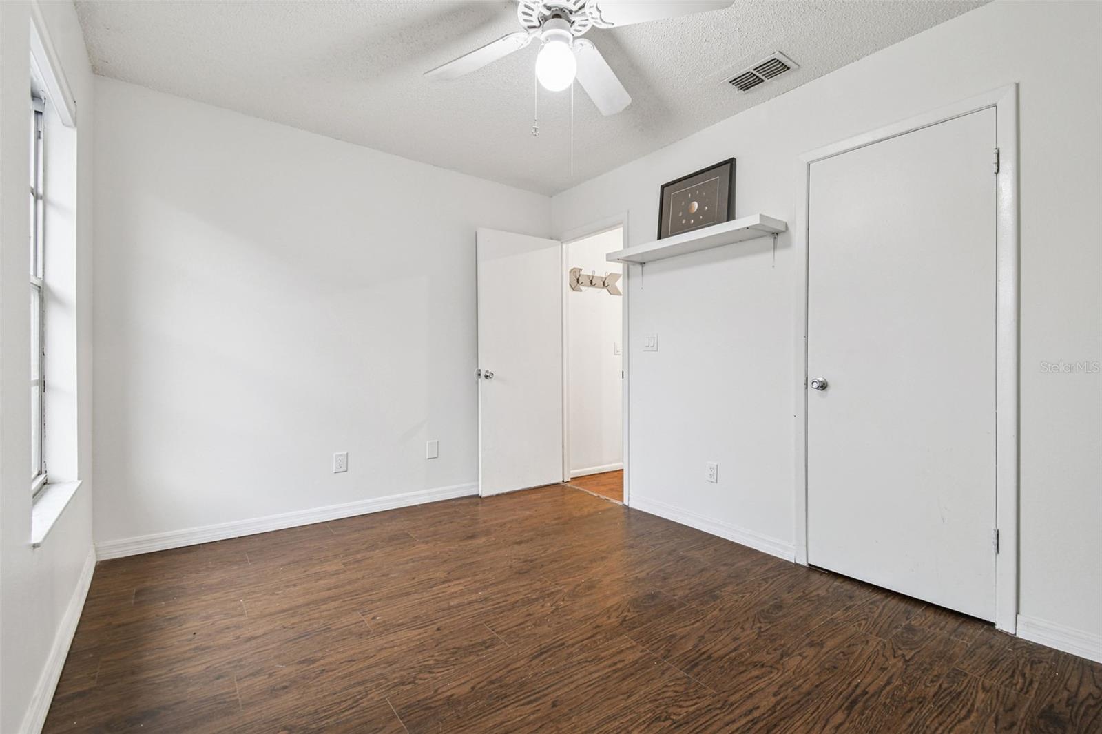 Image 23 of 60 For 4013 Dream Oak Place 202