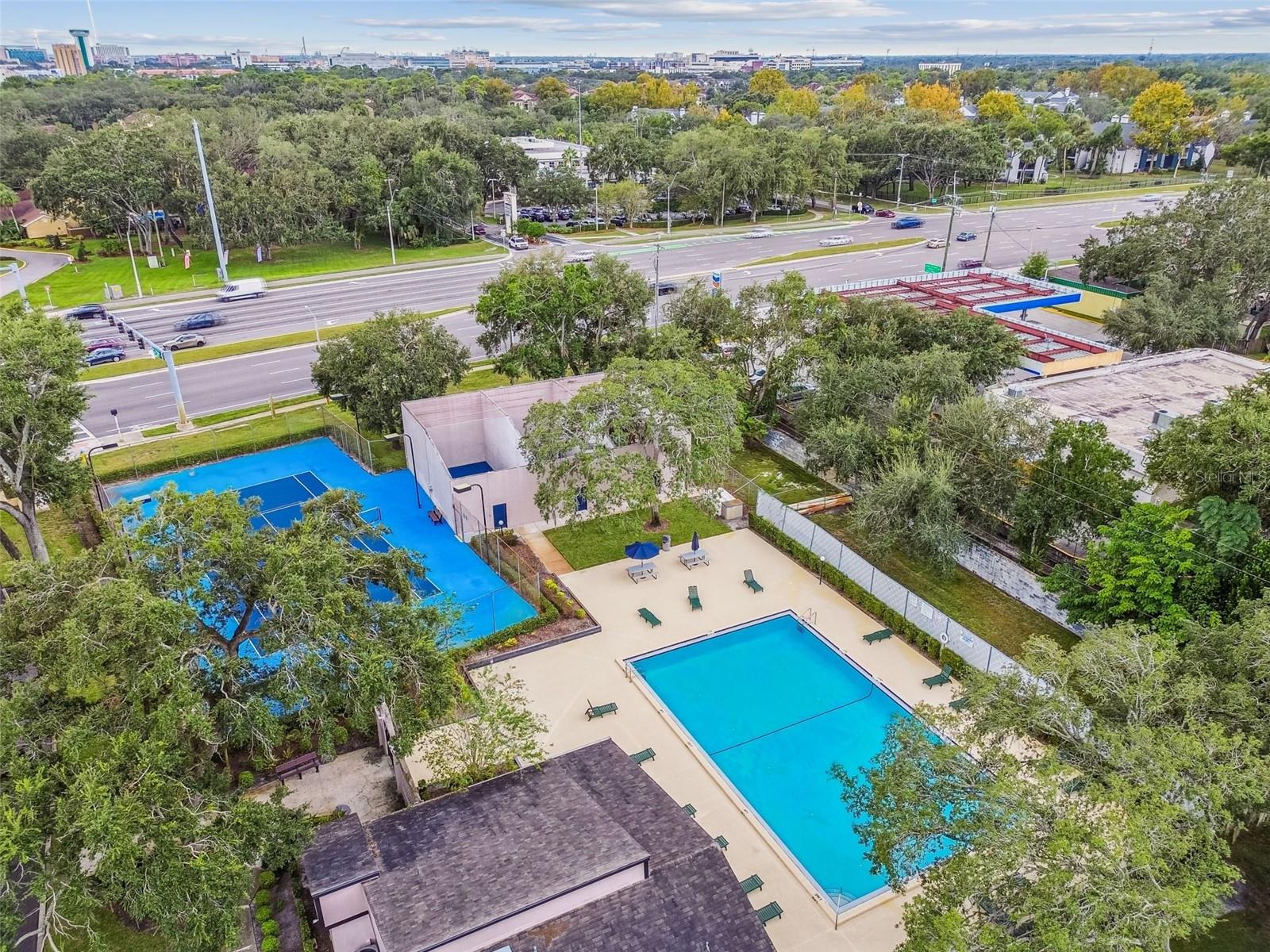 Image 31 of 60 For 4013 Dream Oak Place 202