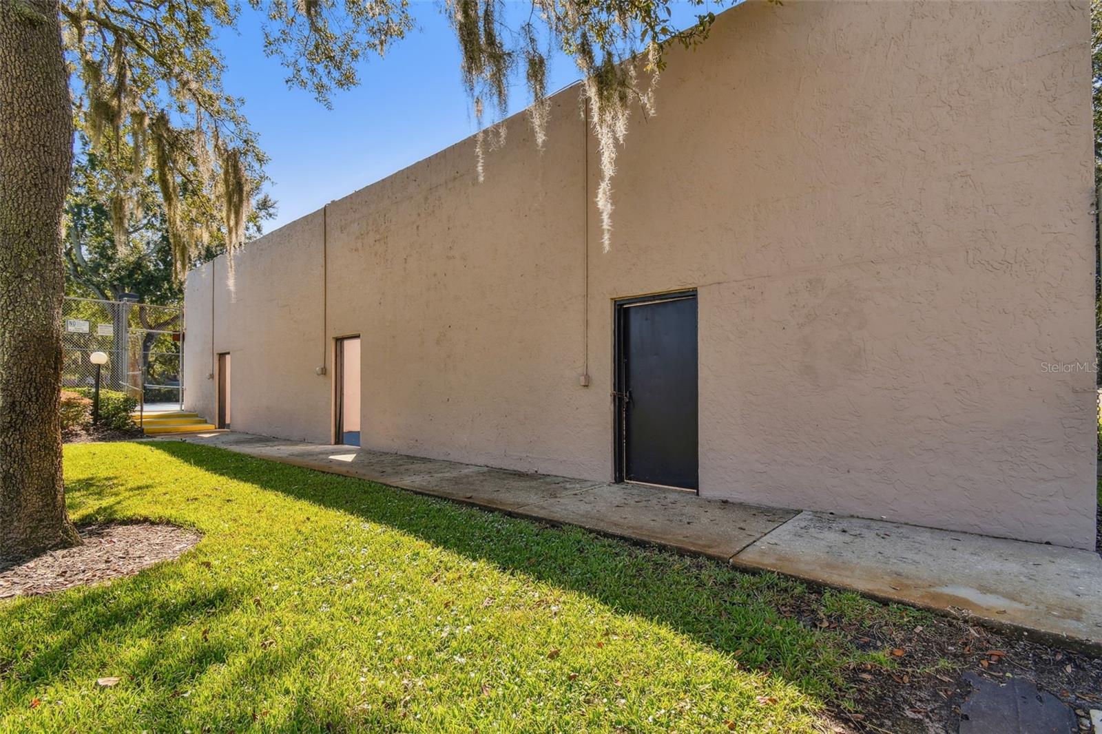 Image 43 of 60 For 4013 Dream Oak Place 202