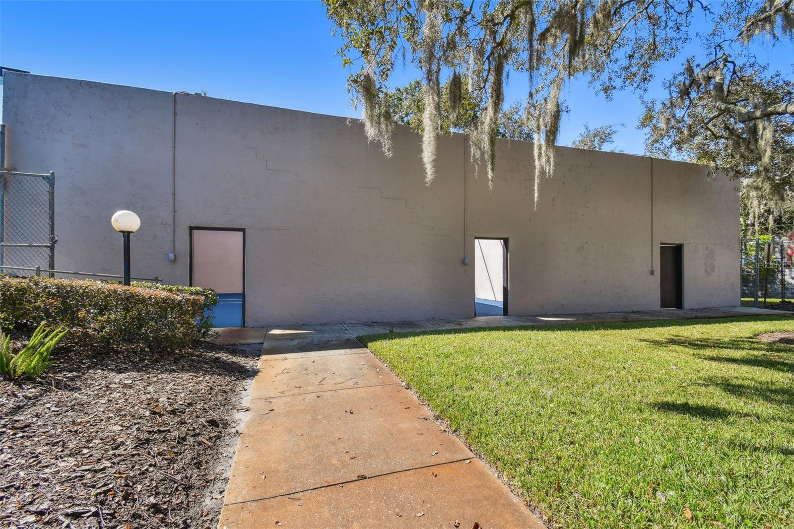 Image 45 of 60 For 4013 Dream Oak Place 202