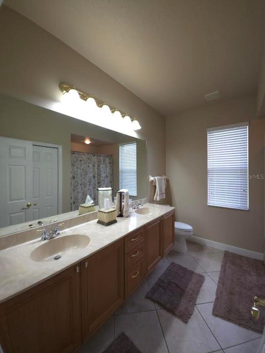 Image 43 of 67 For 3037 Lynwood Court