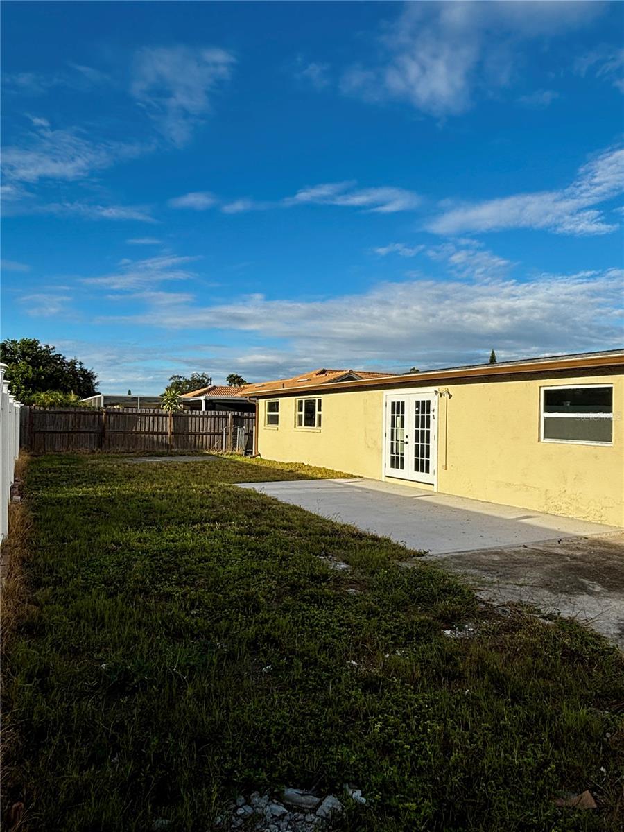 Image 42 of 44 For 9001 Lido Lane