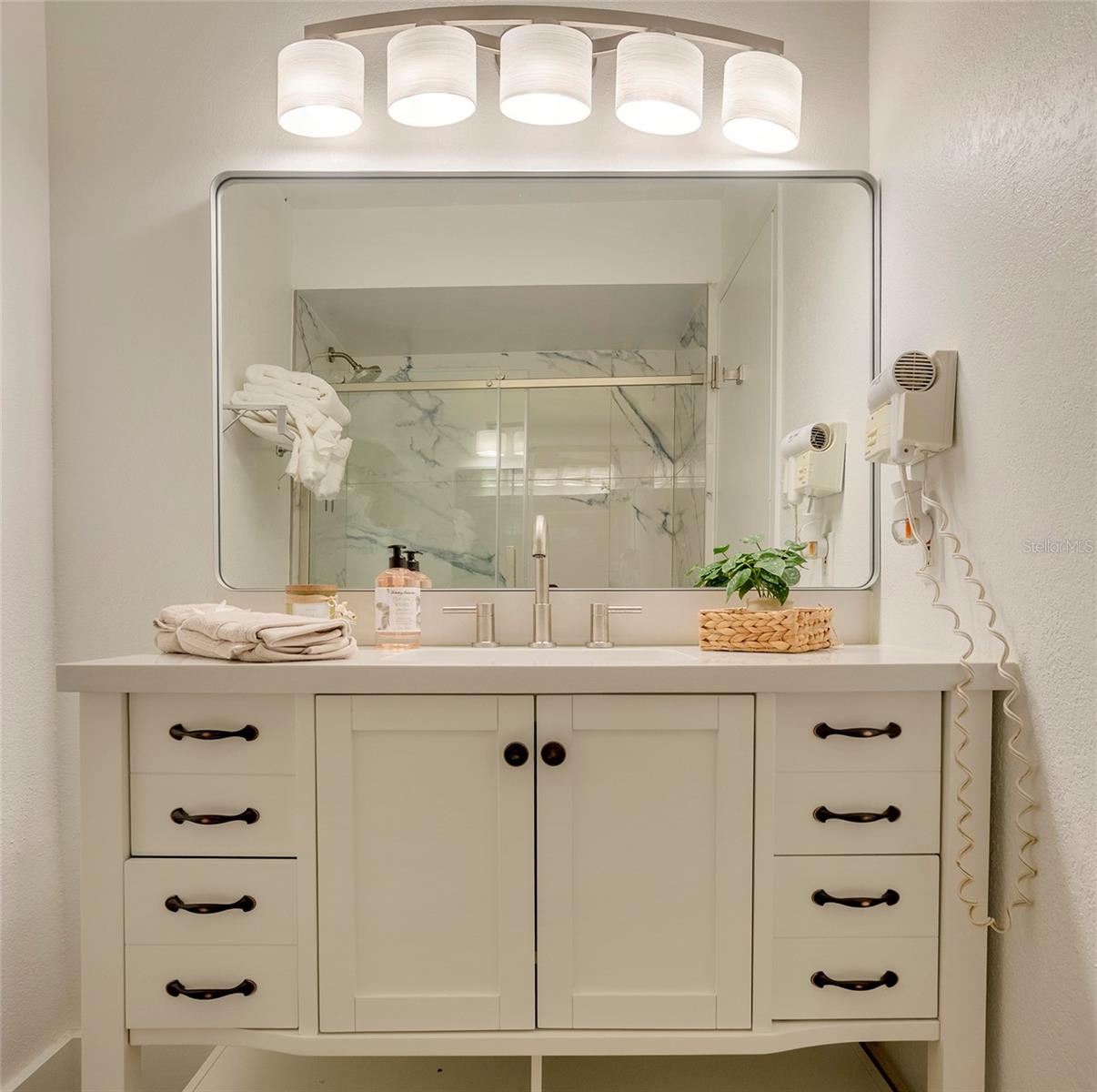 Image 13 of 18 For 611 Destiny Dr 611 Destiny Dr  505