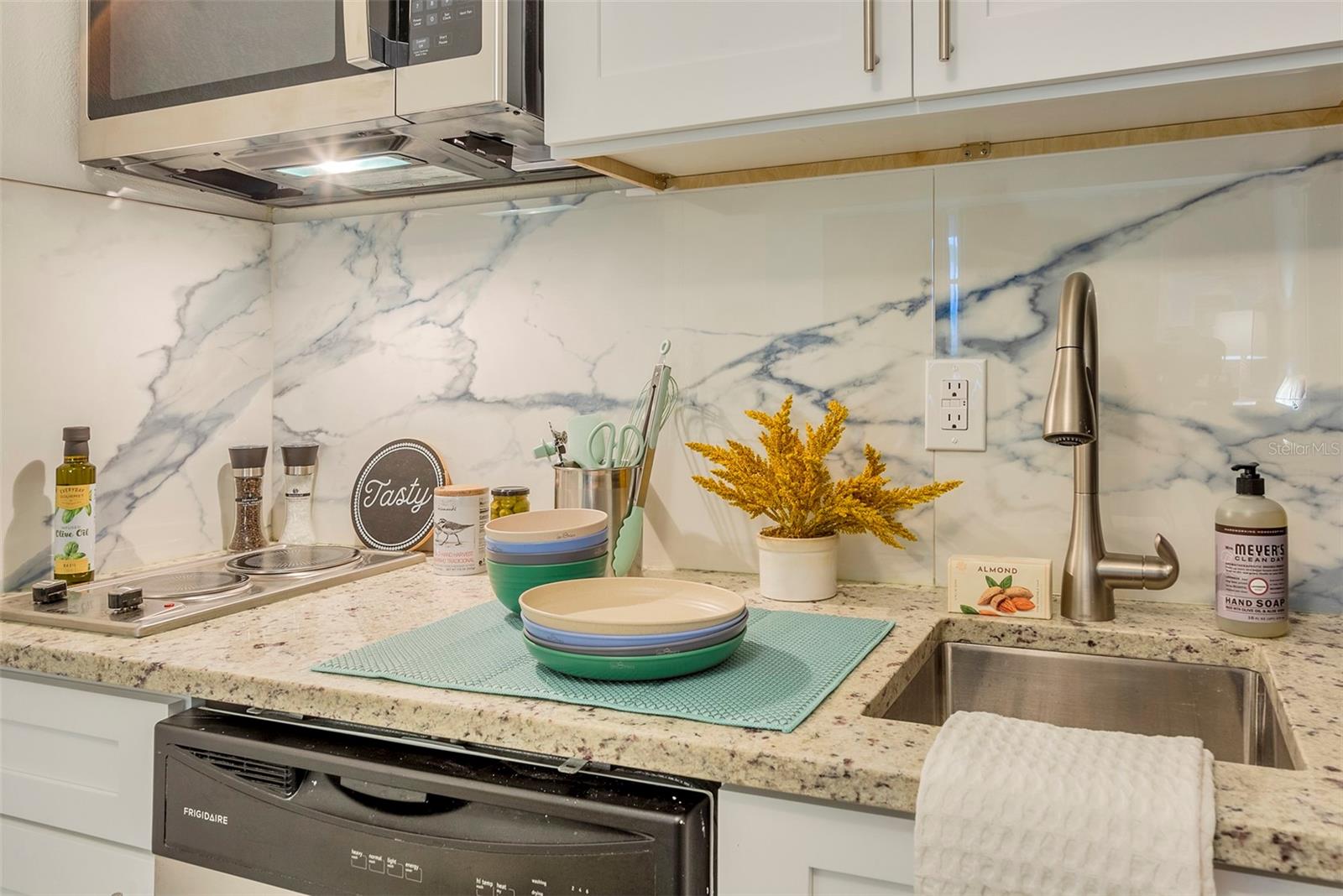 Image 4 of 18 For 611 Destiny Dr 611 Destiny Dr  505