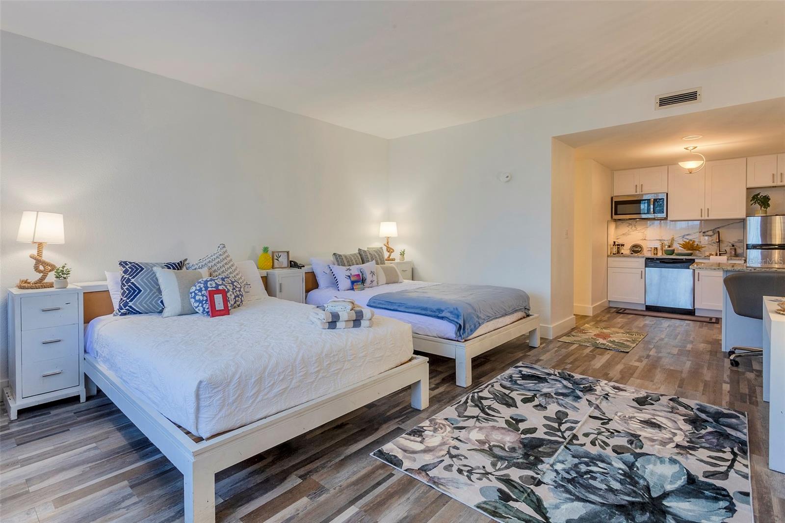 Image 6 of 18 For 611 Destiny Dr 611 Destiny Dr  505