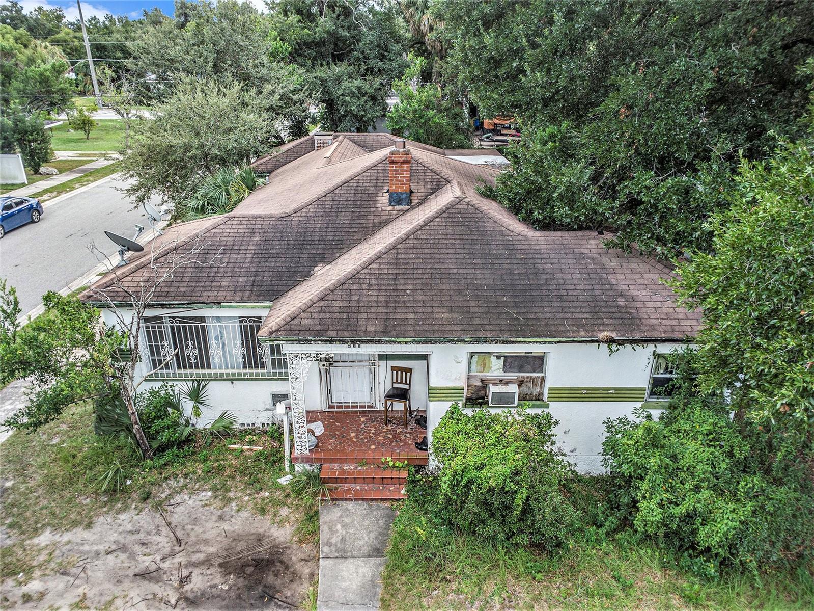 Listing photo id 27 for 911 31st Avenue