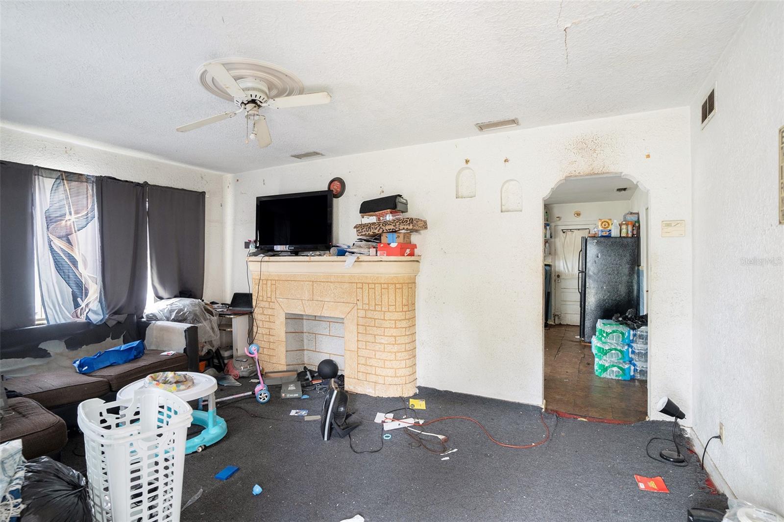 Listing photo id 3 for 911 31st Avenue