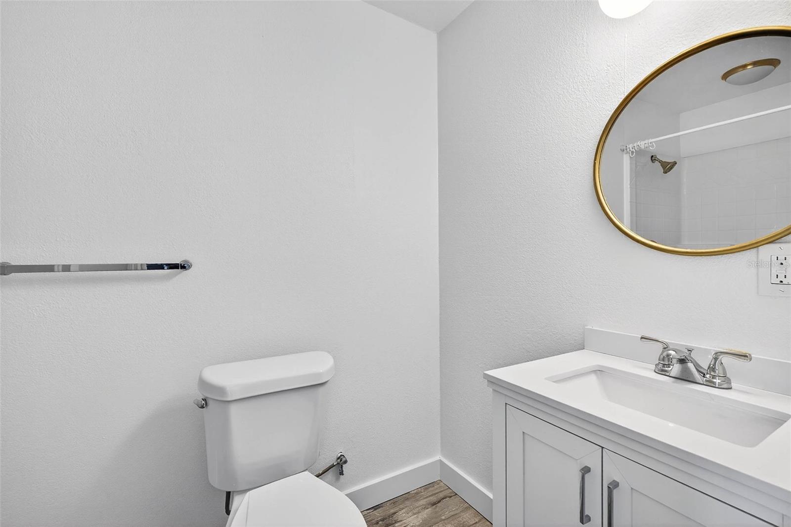 Image 53 of 57 For 3225 Shell Point Road