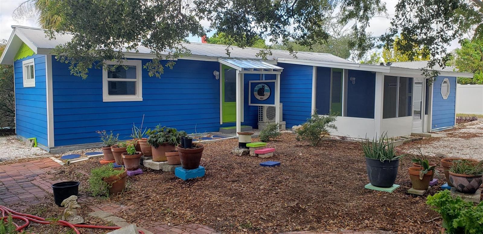 Details for 4511 32nd Avenue N, ST PETERSBURG, FL 33713