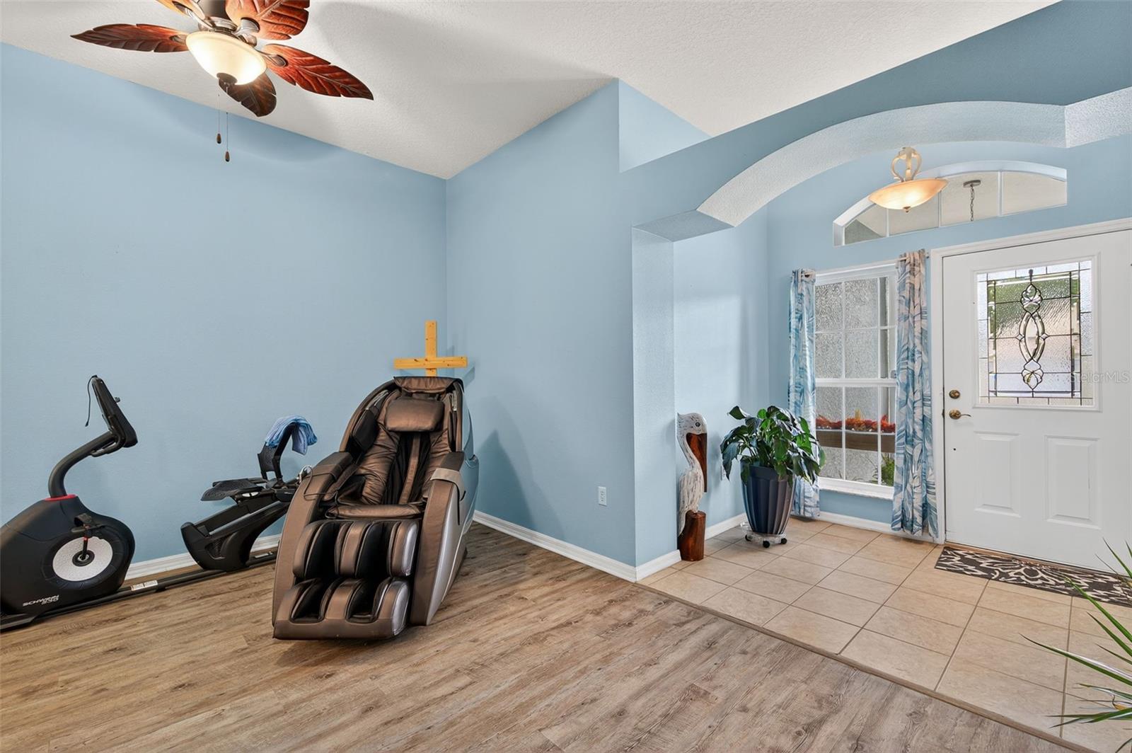 Image 34 of 71 For 11501 Bloomington Court