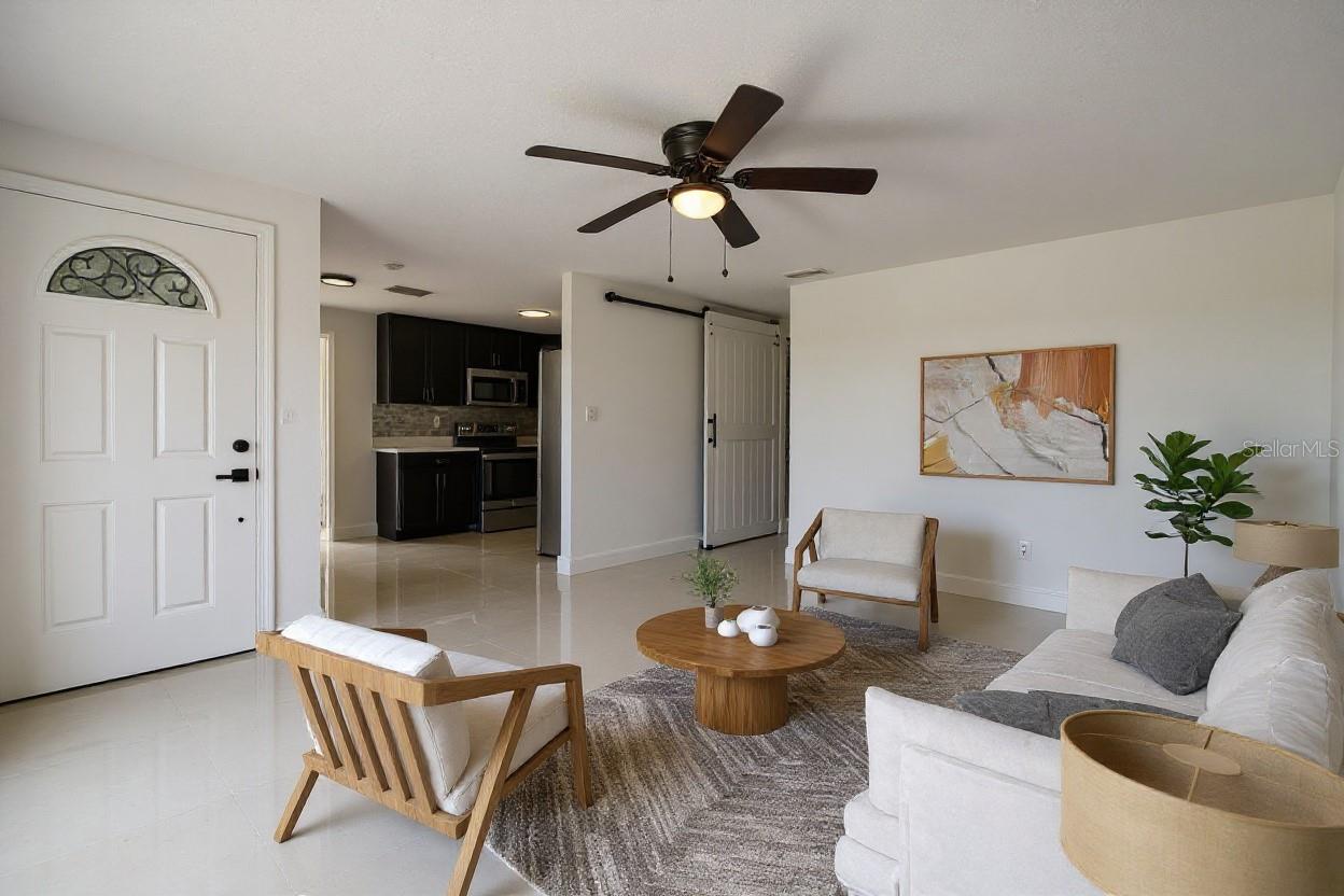 Listing photo id 2 for 4410 Fern Street